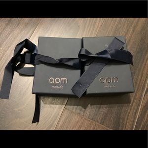 Apm accessory boxes X 2 with cloth n 1 pouch